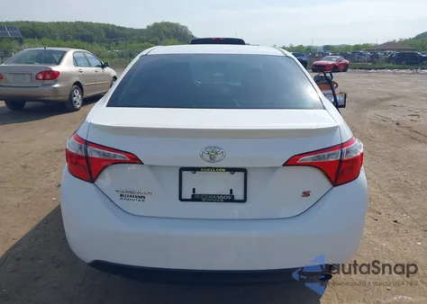 2016 Toyota Corolla S Plus z USA, uszkodzony, nr VIN 2T1BURHE3GC681675